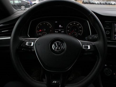Used 2021 Volkswagen Jetta R-Line image 16