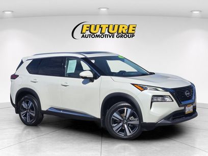 Used 2023 Nissan Rogue SL