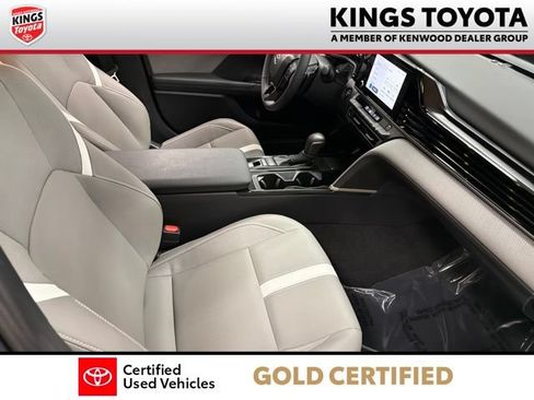 Certified 2026 Toyota Camry SE FWD image 10