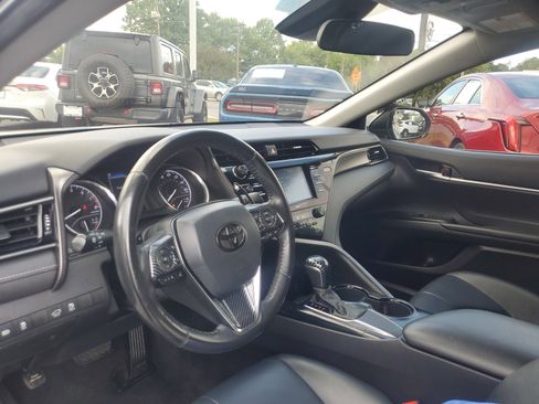 Used 2023 Volvo XC60 B6 Ultimate image 18