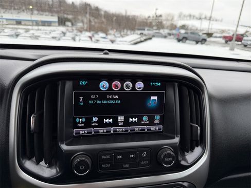 Used 2016 Chevrolet Colorado LT w/ LT Convenience Package image 17