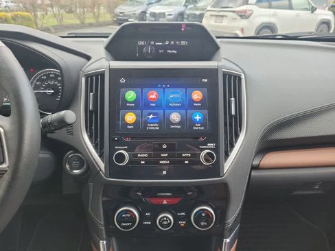 Used 2022 Subaru Forester Touring image 14