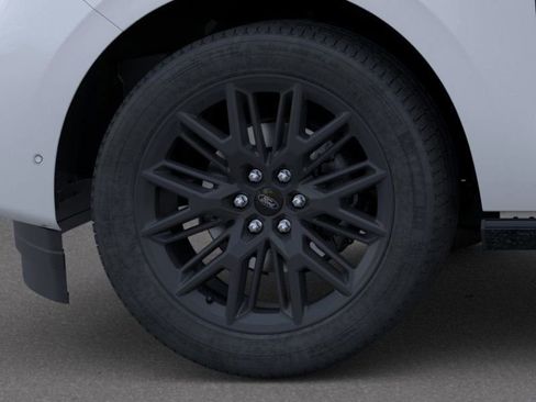 New 2026 Ford Expedition Platinum w/ Stealth Appearance Package image 19