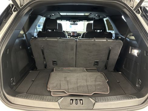 Certified 2023 Ford Explorer ST-Line w/ Class IV Trailer Tow Package image 8