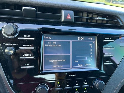 Used 2020 Toyota Camry LE FWD image 24