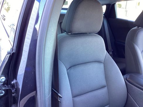 Used 2023 Chevrolet Malibu LT image 17