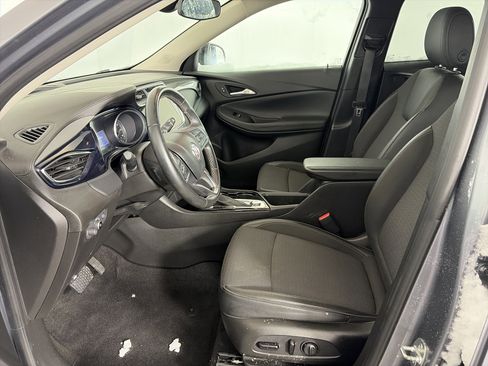 Used 2021 Buick Encore GX Select w/ Sport Touring Package image 6