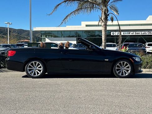 Used 2011 BMW 328i Convertible image 2