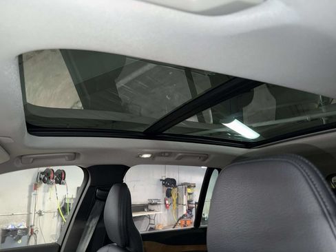 Used 2023 Volvo XC90 B6 Plus w/ Protection Package Premier AWD/4WD image 22