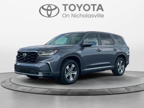 Used 2025 Honda Pilot EX-L image 1