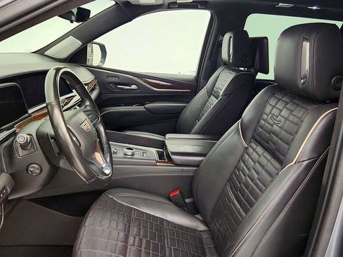 Used 2021 Cadillac Escalade ESV Premium Luxury Platinum w/ Heavy-Duty Trailer Package AWD/4WD image 21