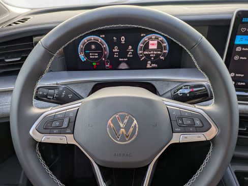 New 2026 Volkswagen Tiguan S image 23