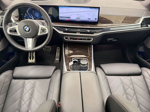 Certified 2024 BMW X5 xDrive40i w/ M Sport Package image 16