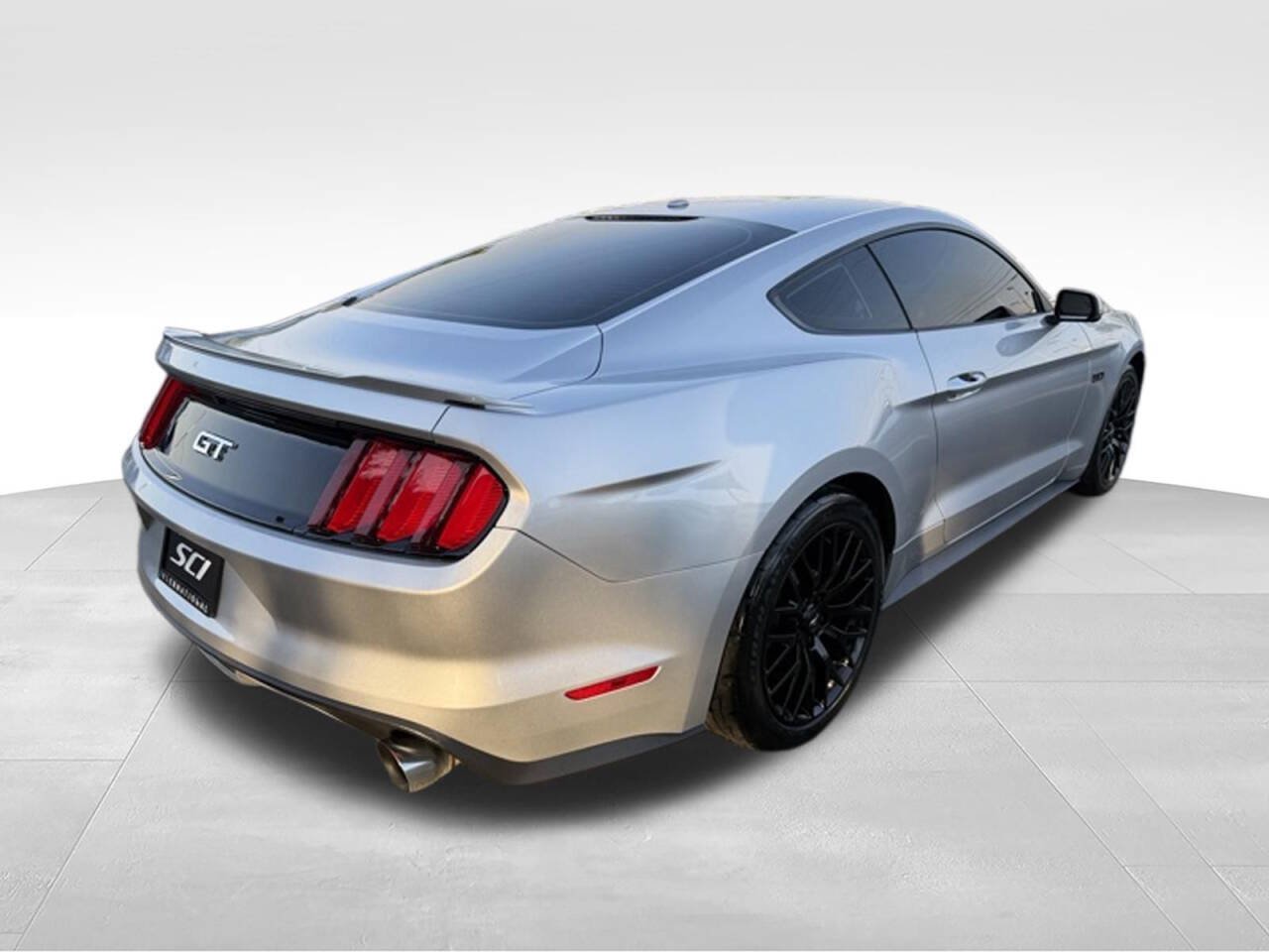 Used 2015 Ford Mustang GT Premium w/ GT Performance Package RWD image 5