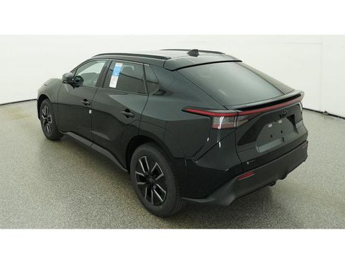 New 2026 Toyota bZ FWD image 5