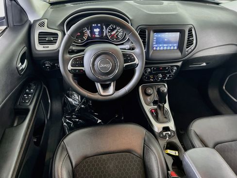 Used 2021 Jeep Compass Latitude AWD/4WD image 20