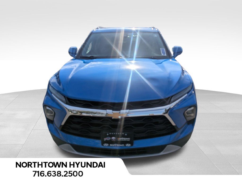 Used 2024 Chevrolet Blazer LT w/ Convenience Package AWD/4WD image 5