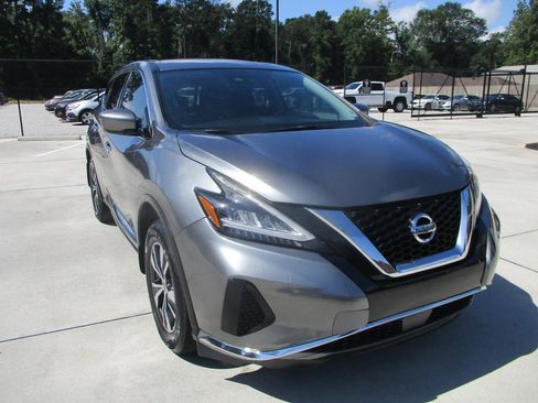 Used 2021 Nissan Murano S FWD image 3
