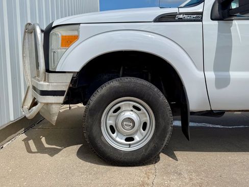 Used 2012 Ford F250 XL AWD/4WD image 32