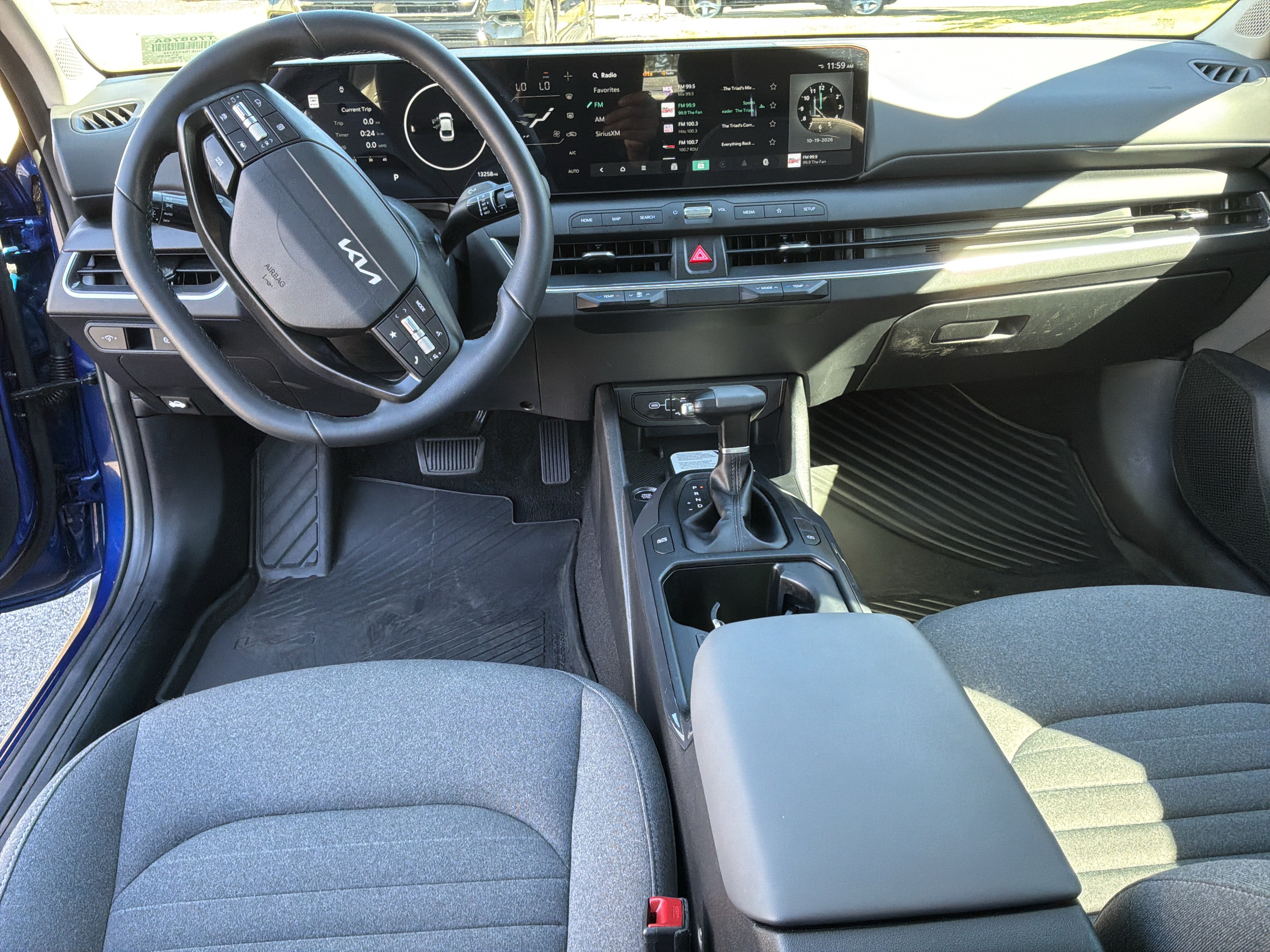 Used 2025 Kia K4 EX FWD image 17