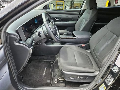 Used 2025 Hyundai Tucson SEL AWD/4WD image 19