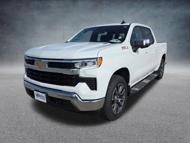Certified 2024 Chevrolet Silverado 1500 LT image 1