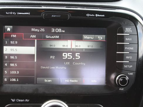 Used 2015 Kia Soul + w/ Audio Package FWD image 36