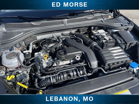 Used 2025 Volkswagen Jetta Sport image 27