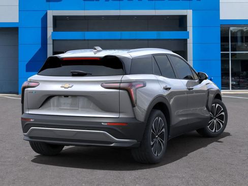 New 2025 Chevrolet Blazer EV LT image 4