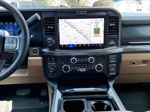 Used 2025 Ford F350 Lariat w/ Lariat Ultimate Package AWD/4WD image 7