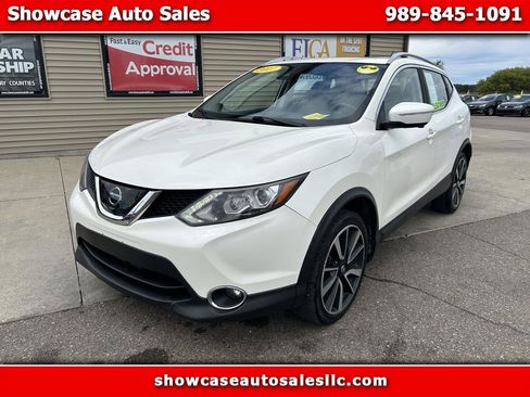 Used 2017 Nissan Rogue Sport SL w/ SL Premium Package AWD/4WD image 1