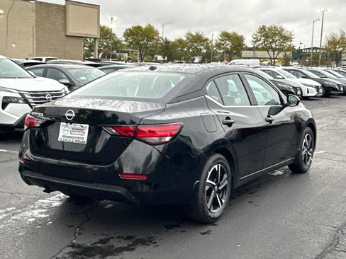New 2025 Nissan Sentra SV image 4