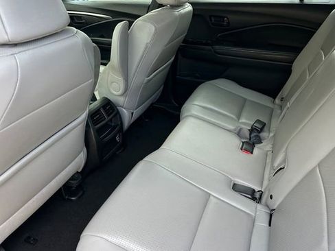 Certified 2023 Honda Passport EX-L image 13