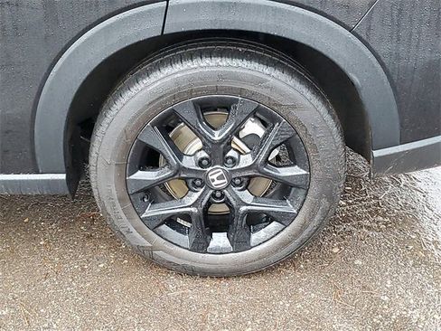 Used 2023 Honda HR-V Sport image 5