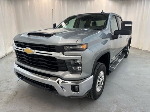 Certified 2025 Chevrolet Silverado 2500 LT w/ Convenience Package image 1