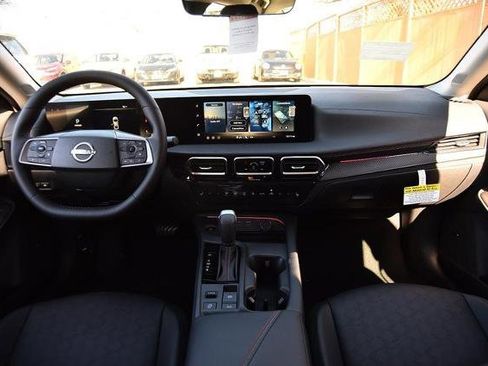 New 2026 Nissan Sentra SR image 8