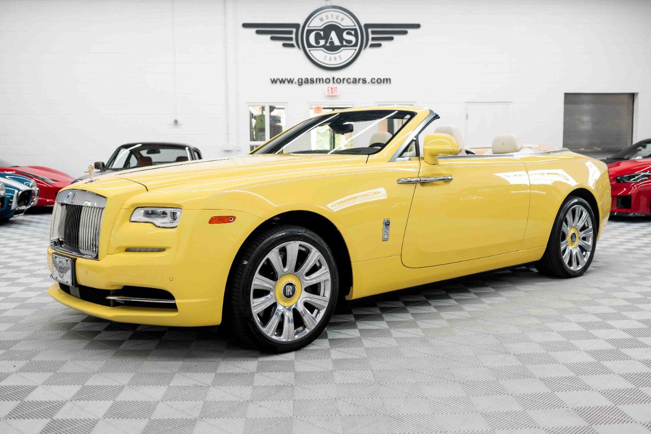 Used 2017 Rolls-Royce Dawn RWD image 41