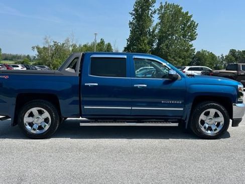Used 2017 Chevrolet Silverado 1500 LTZ w/ High Desert Package AWD/4WD image 2