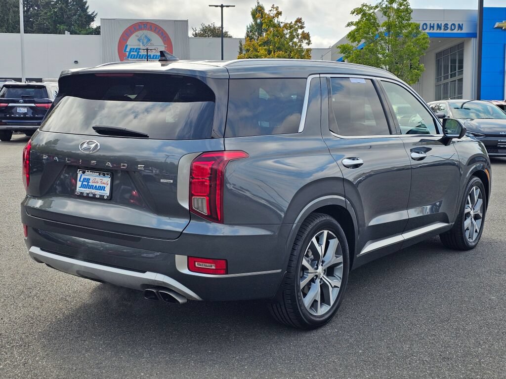 Used 2021 Hyundai Palisade Limited w/ Winter Package AWD/4WD image 5