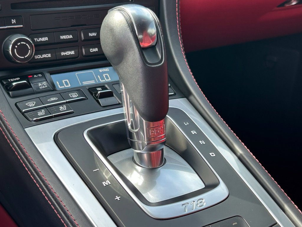 Used 2021 Porsche 718 Cayman S RWD image 34