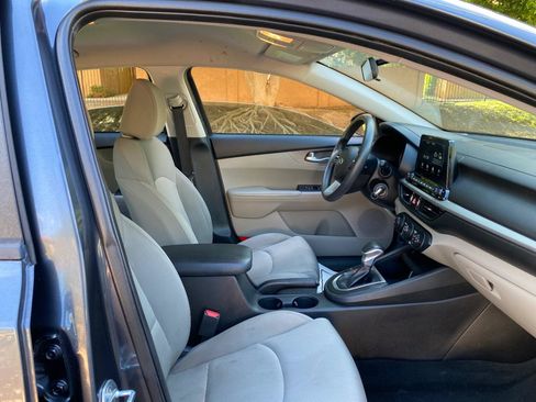 Used 2020 Kia Forte LXS FWD image 55