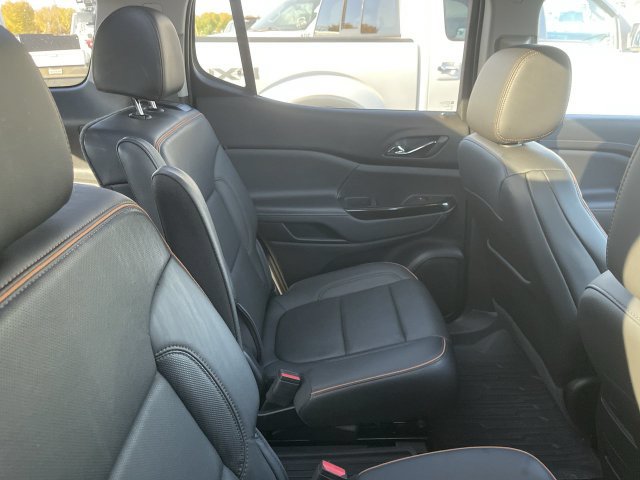 Used 2023 GMC Acadia AT4 w/ Technology Package AWD/4WD image 12