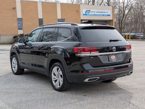 Used 2023 Volkswagen Atlas SE AWD/4WD image 9
