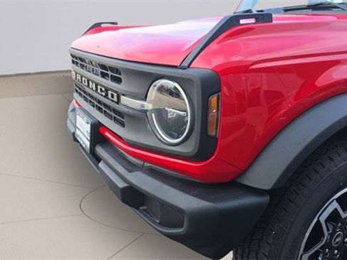 Certified 2023 Ford Bronco 4-Door image 4