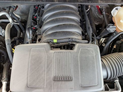 Used 2022 Chevrolet Silverado 1500 LT Trail Boss w/ LT Trail Boss Premium Package image 17