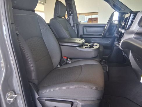 New 2026 RAM 2500 Tradesman AWD/4WD image 13