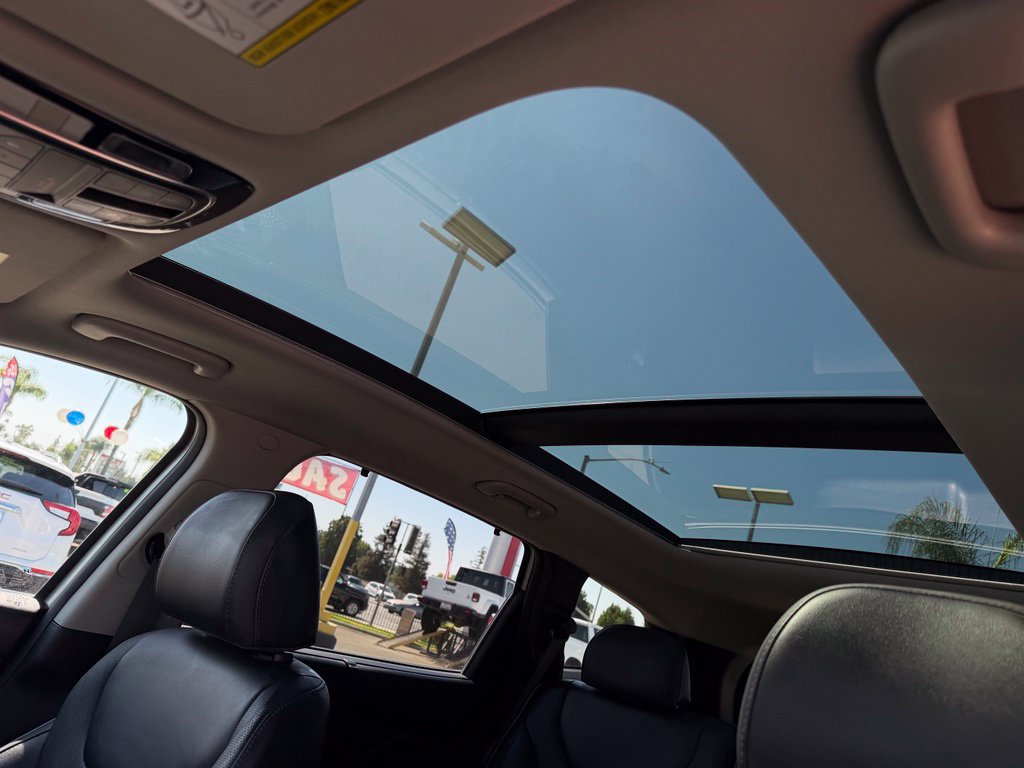 Used 2021 Hyundai Santa Fe SEL w/ Convenience + Premium Package FWD image 17