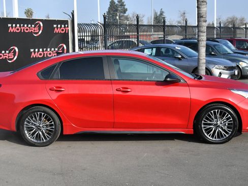 Used 2024 Kia Forte GT-Line image 9