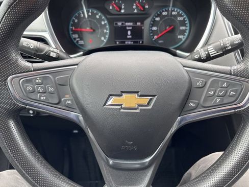 Used 2020 Chevrolet Equinox LS w/ LPO, Cargo Package AWD/4WD image 14