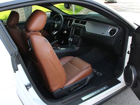 Used 2012 Ford Mustang GT Premium w/ Electronics Pkg image 11